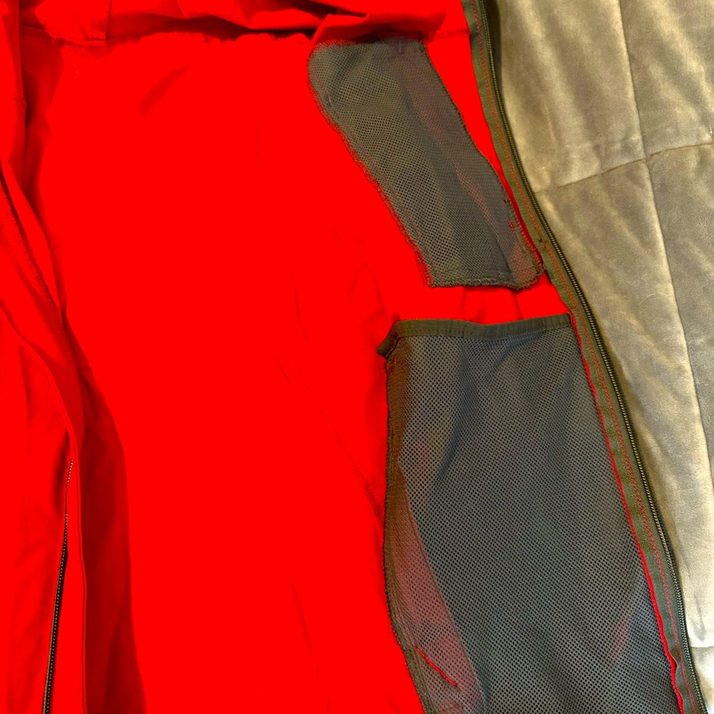Merrell Red Windbreaker Jacket - Picture 3 of 3